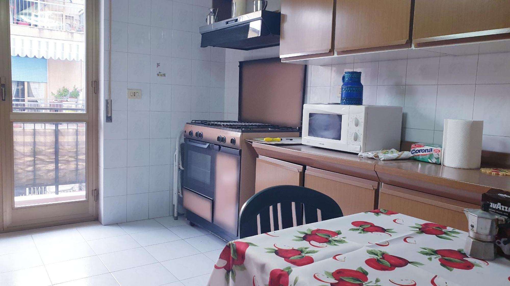 Napoli Stadio - 3 Bedrooms - 2 Bathrooms - Free Park Buitenkant foto